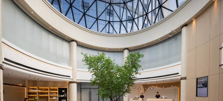 合肥淮河路步行街市府广场亚朵酒店图片