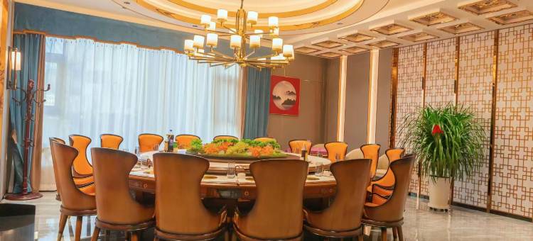 卓尼洮河明珠大酒店图片