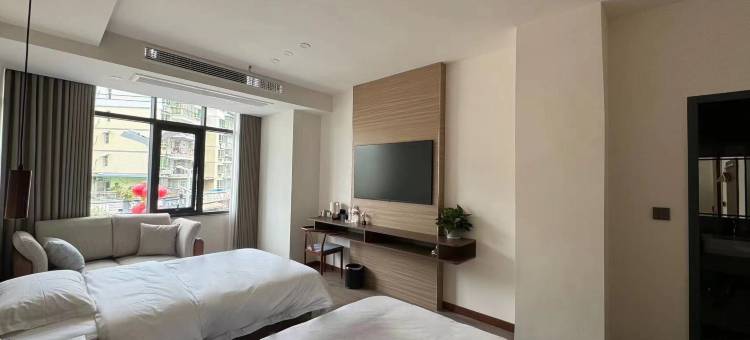 邻水润八方酒店图片