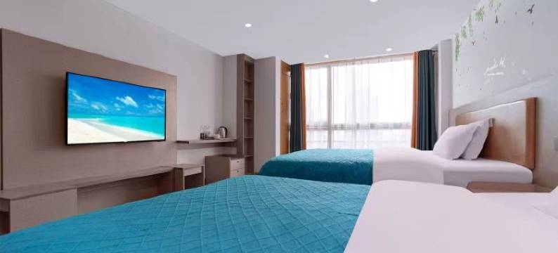 青山春风里民宿(富雅国际生活广场店)图片