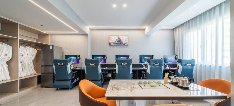 炎猫电竞酒店(火车站店)图片