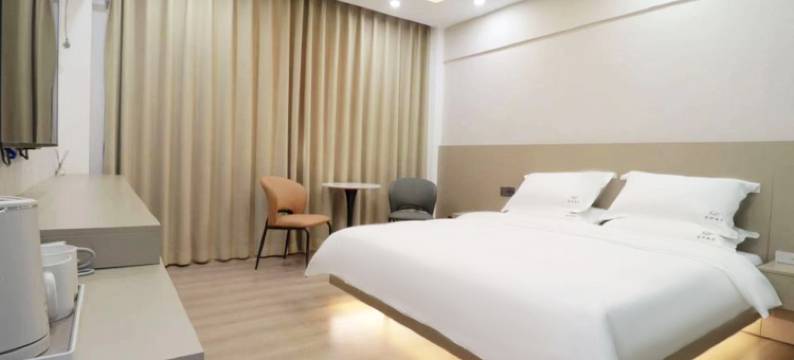 建水悦邻酒店(古城小火车店)图片