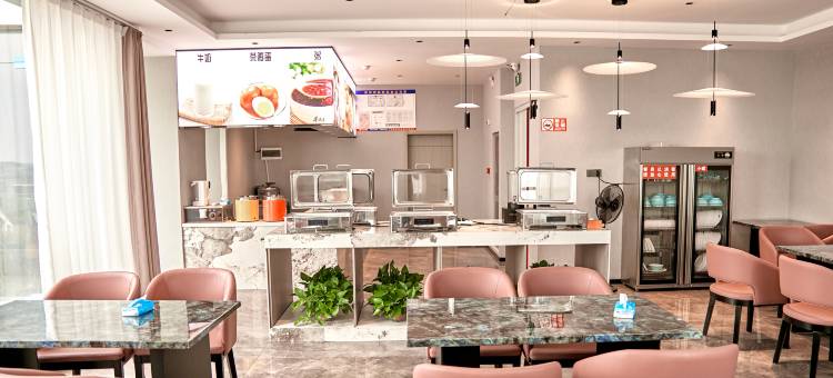 淮岸酒店(淮滨火车站店)图片