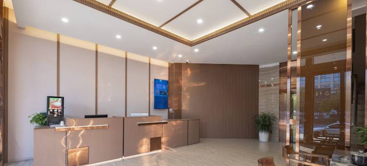 如家睿柏·云酒店(武汉东西湖五环体育中心店)图片