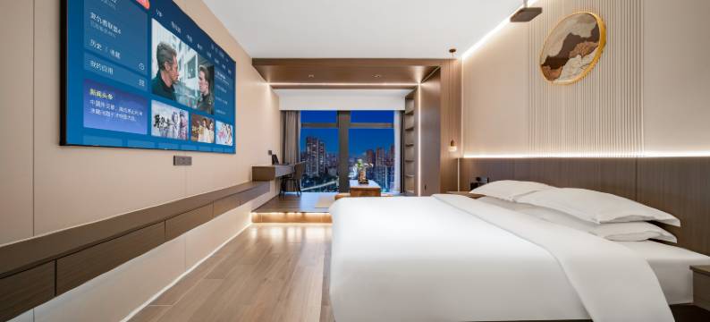 华菲云端江景酒店(重庆观音桥北滨一路店)图片