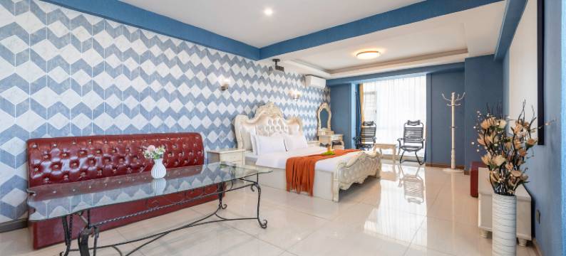 红苹果酒店(太原站柳巷店)图片