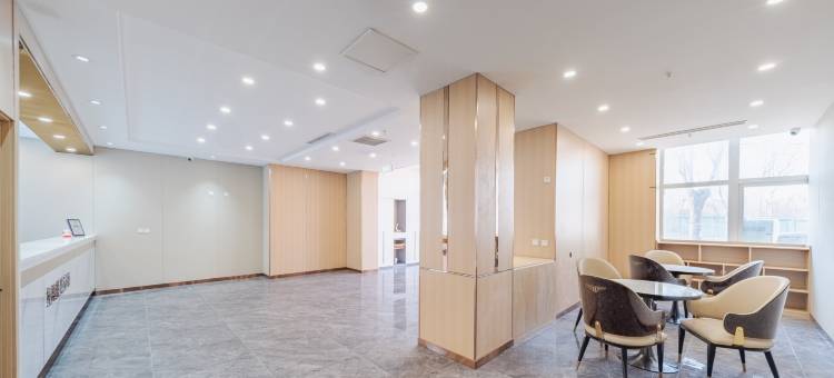 华驿精选酒店(唐山宴南湖公园店)图片