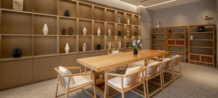 丽怡酒店(西双版纳景洪勐泐大佛寺雨林健康主题公园店)图片