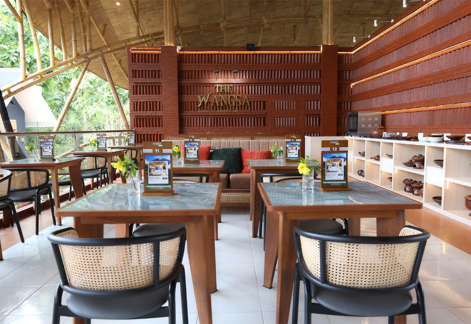 Moritz Hill Borobudur Resort & Spa Hotel Overview