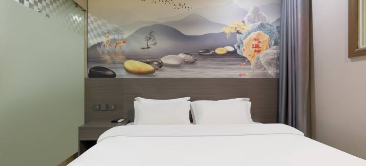 易佰连锁旅店(上海九亭地铁站店)图片