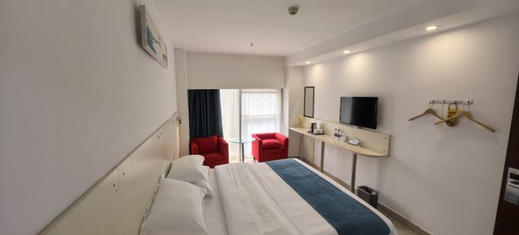 台州百益酒店(会展中心吾悦广场店)图片