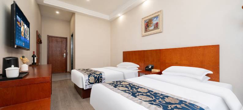 博雅时尚酒店(汝州火车站店)图片