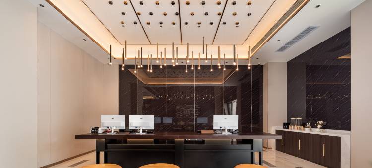 白玉兰酒店(东莞厚街会展中心店)图片