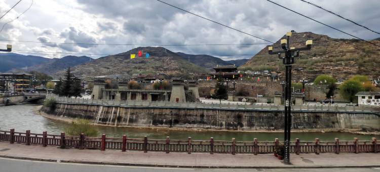 松潘觐阳商务酒店图片