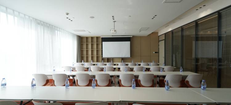 朗丽兹酒店(北京宋家庄地铁站汇琴购物中心店)图片