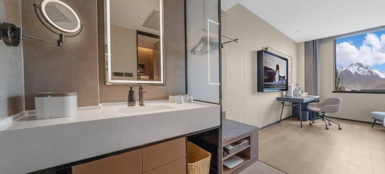 喀什塔县帕米尔旅游区亚朵酒店图片