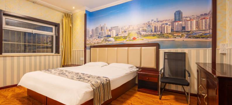 欧译家精品酒店(青岛栈桥火车站店)图片