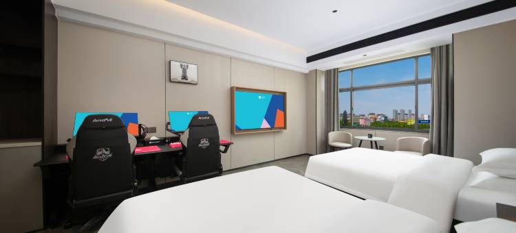 爱电竞酒店(洛阳市政府龙门高铁站店)图片