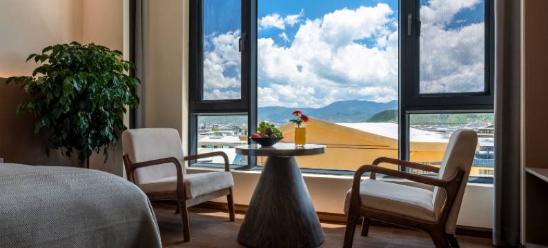 云慕景轻奢民宿(香格里拉独克宗古城店)图片