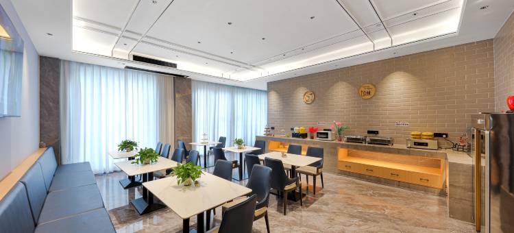 品尚智选酒店(崇左大新县德天广场店)图片