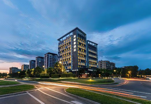 美丽豪酒店（吉安人民广场店）外景图