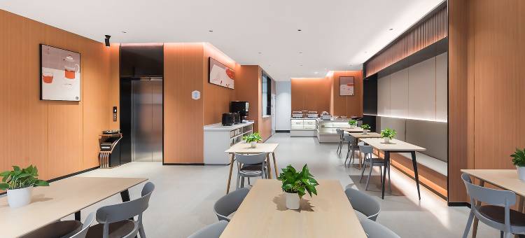 尚客优悦酒店(德令哈柴达木广场店)图片