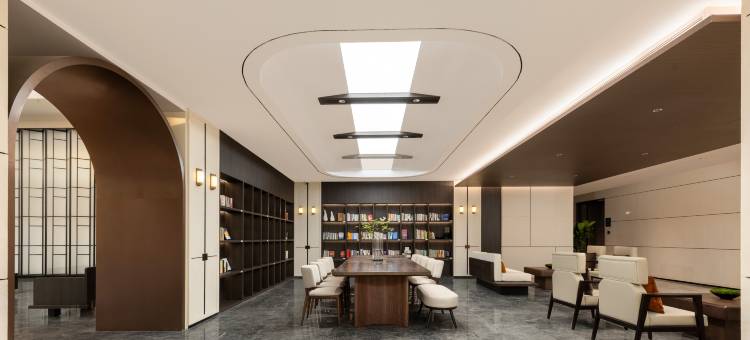 常州钟楼白云路亚朵酒店图片