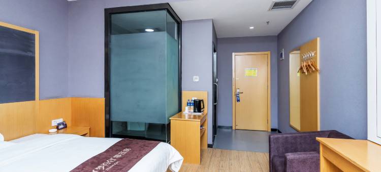 7天连锁酒店(三河燕郊沃尔玛店)图片