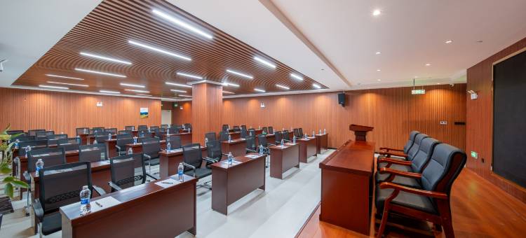 中亚酒店(库车南湖公园店)图片