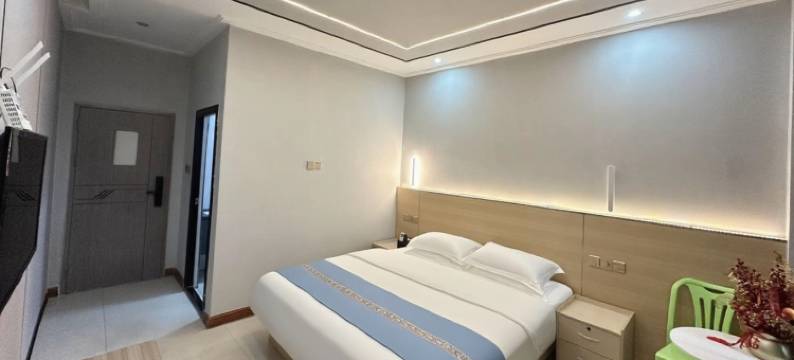 一米阳光商务酒店(茂名高铁站店)图片