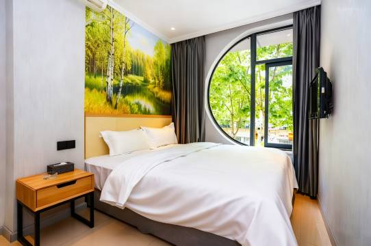 成都吉星宾馆(西南交大沙湾地铁站店)