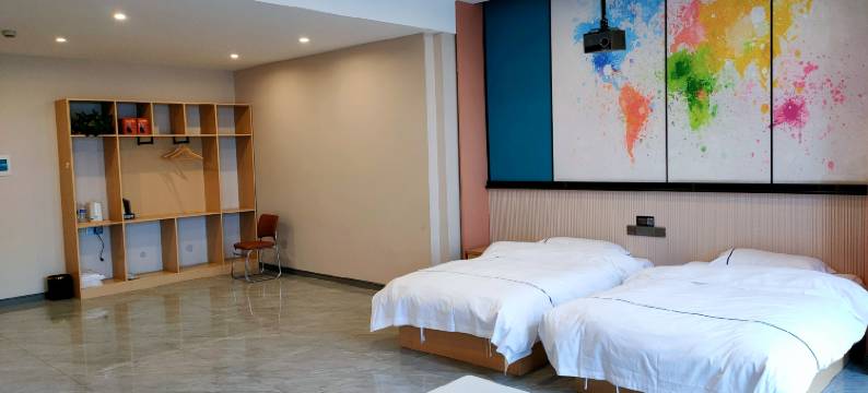 乌海稻草精品酒店图片