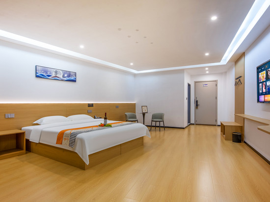 芒果轻居连锁酒店(郯国古城火车站店)