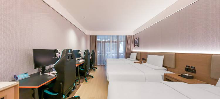 雷神电竞(米易时光水街店)图片