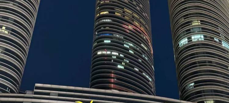 YZW·米可设计师酒店(徐州苏宁广场店)图片