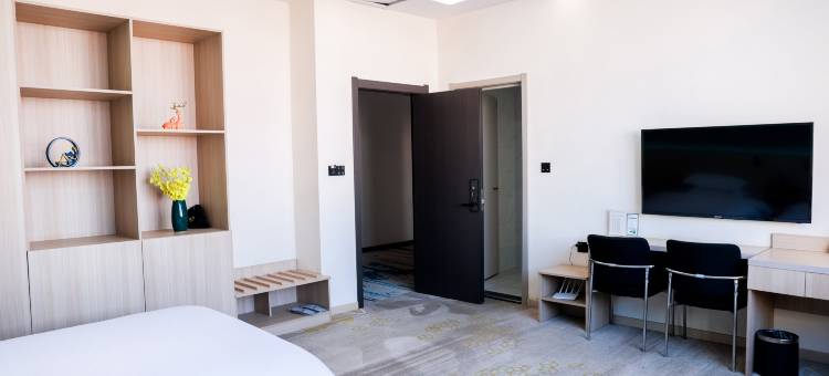 途悦瑧品商务酒店(辽沈战役纪念馆石桥子早市店)图片