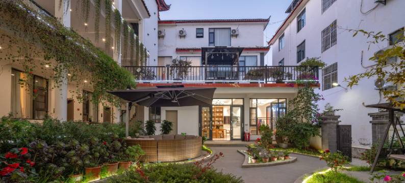 九妹民宿(古城南门店)图片