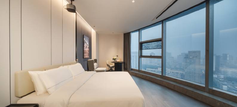 重庆石桥铺龙湖星汇天街亚朵酒店图片