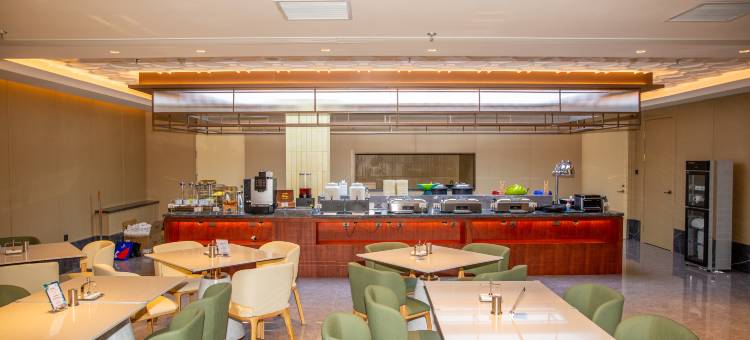 白玉兰商务酒店(嫩江公路客运总站店)图片