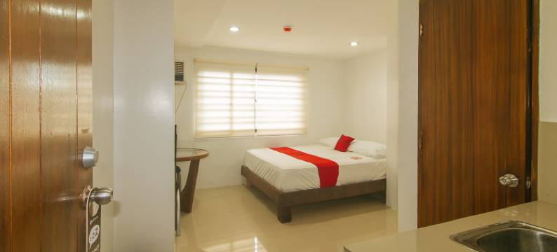 RedDoorz @ Casa 82图片