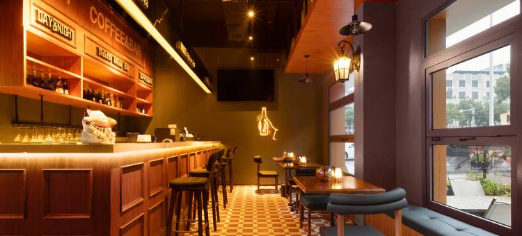 悦泊东方酒店(衡山渡店)图片