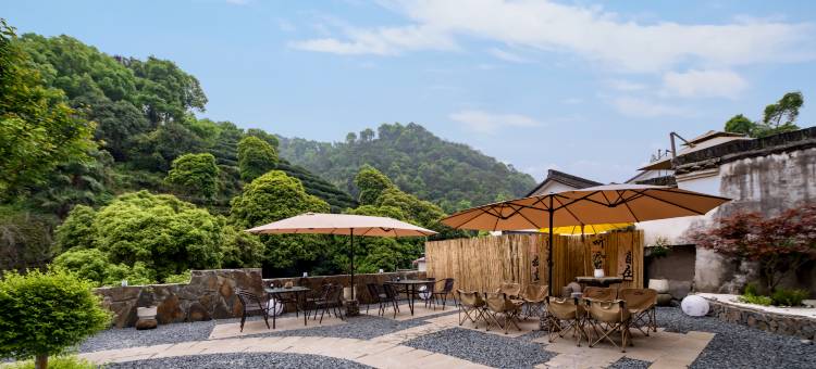 墨涧·野奢私汤山居(西湖景区店)图片