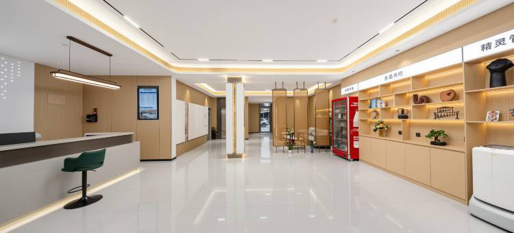 雅朵轻居酒店(饶平汫洲店)图片