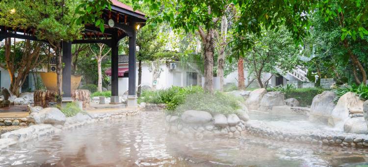 弥勒天溪谷温泉度假村图片