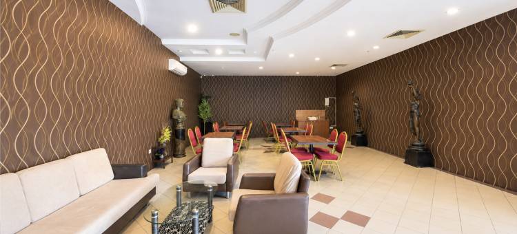 哥打丁宜帕莱特-梅瑞斯酒店(Palette - Kota Tinggi Mayres Hotel)图片