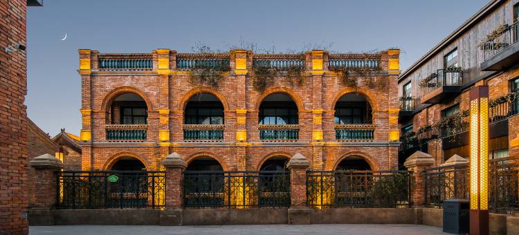 隐居大唐民宿(洛邑古城丽景门店)图片