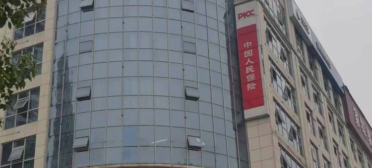 东程酒店(新化世贸广场体育馆店)图片