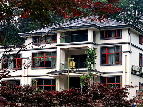 韶山红之源客栈(故居景区店)