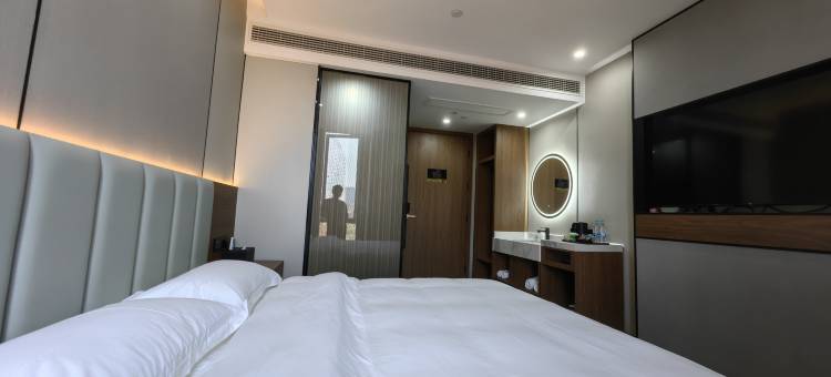 贝壳酒店(南京江宁大学城交院地铁站店)图片