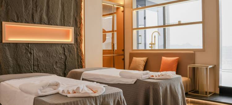 See City·雲翼高空酒店(贵阳甲秀楼民生路店)图片